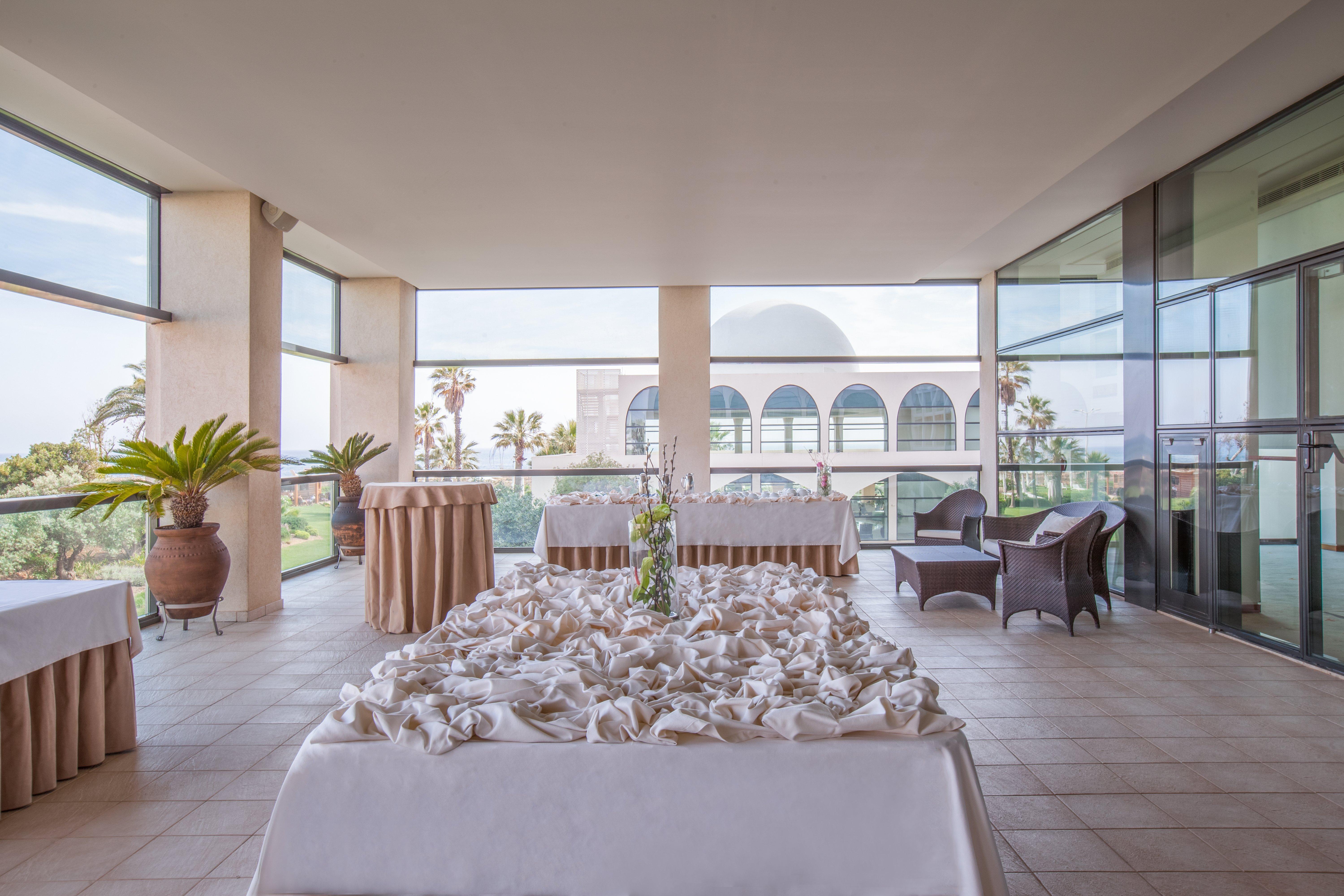 Crowne Plaza Vilamoura - Algarve By Ihg Dış mekan fotoğraf The interior of the hotel